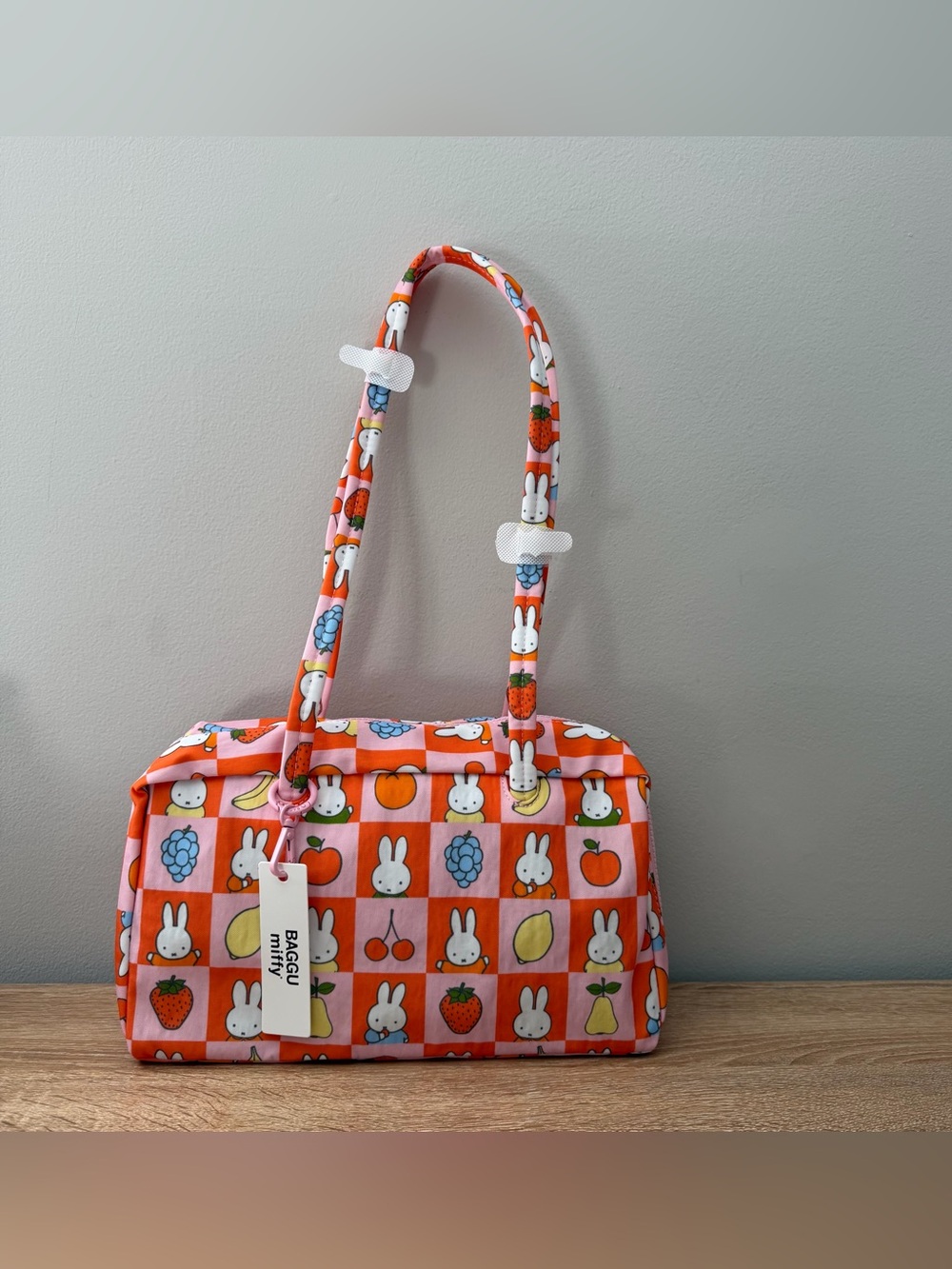 Brand New BAGGU x Miffy Checkered Fruit Bowler Bag Regular Size